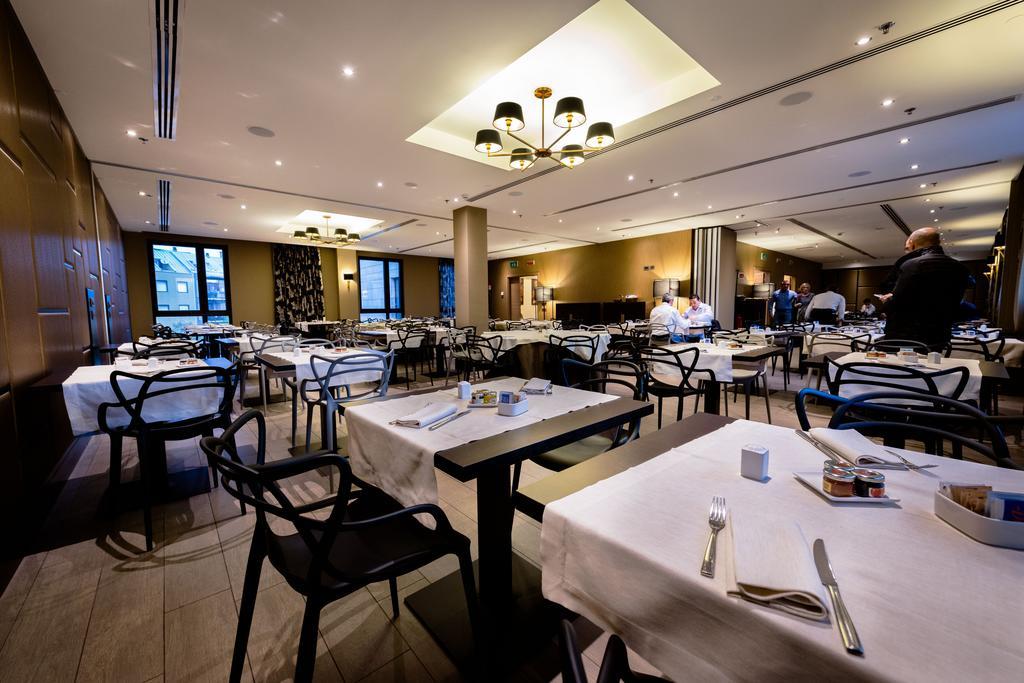 Uptown Palace Milan Exterior photo