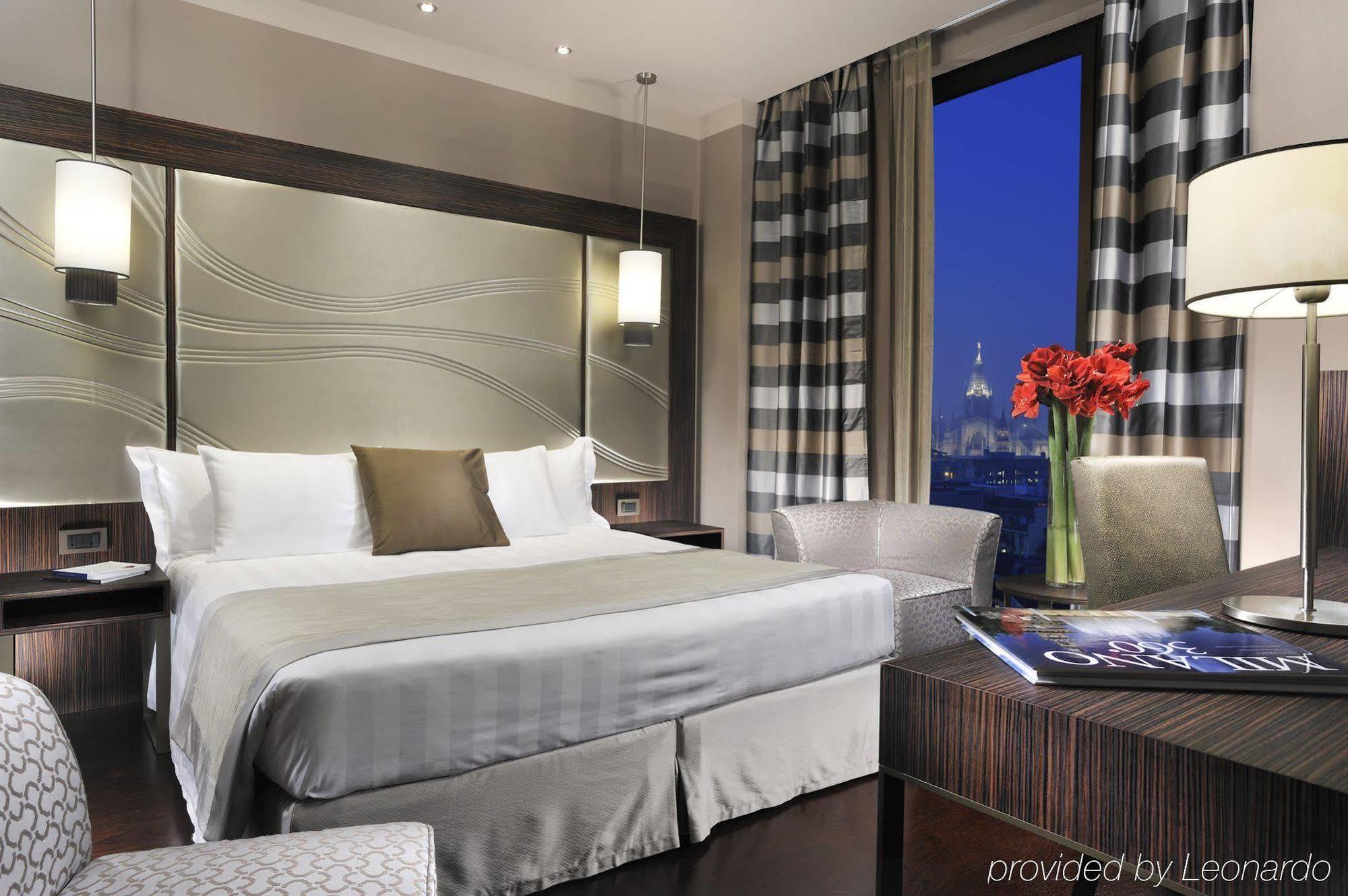 Uptown Palace Milan Room photo