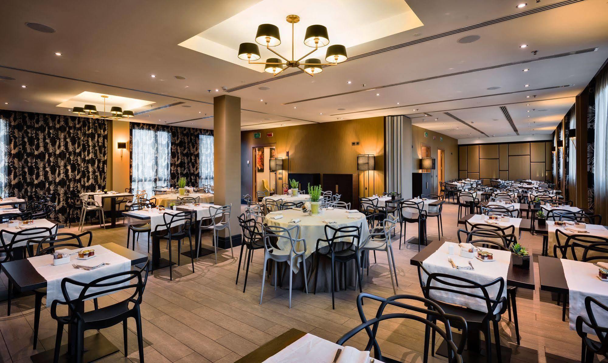 Uptown Palace Milan Exterior photo